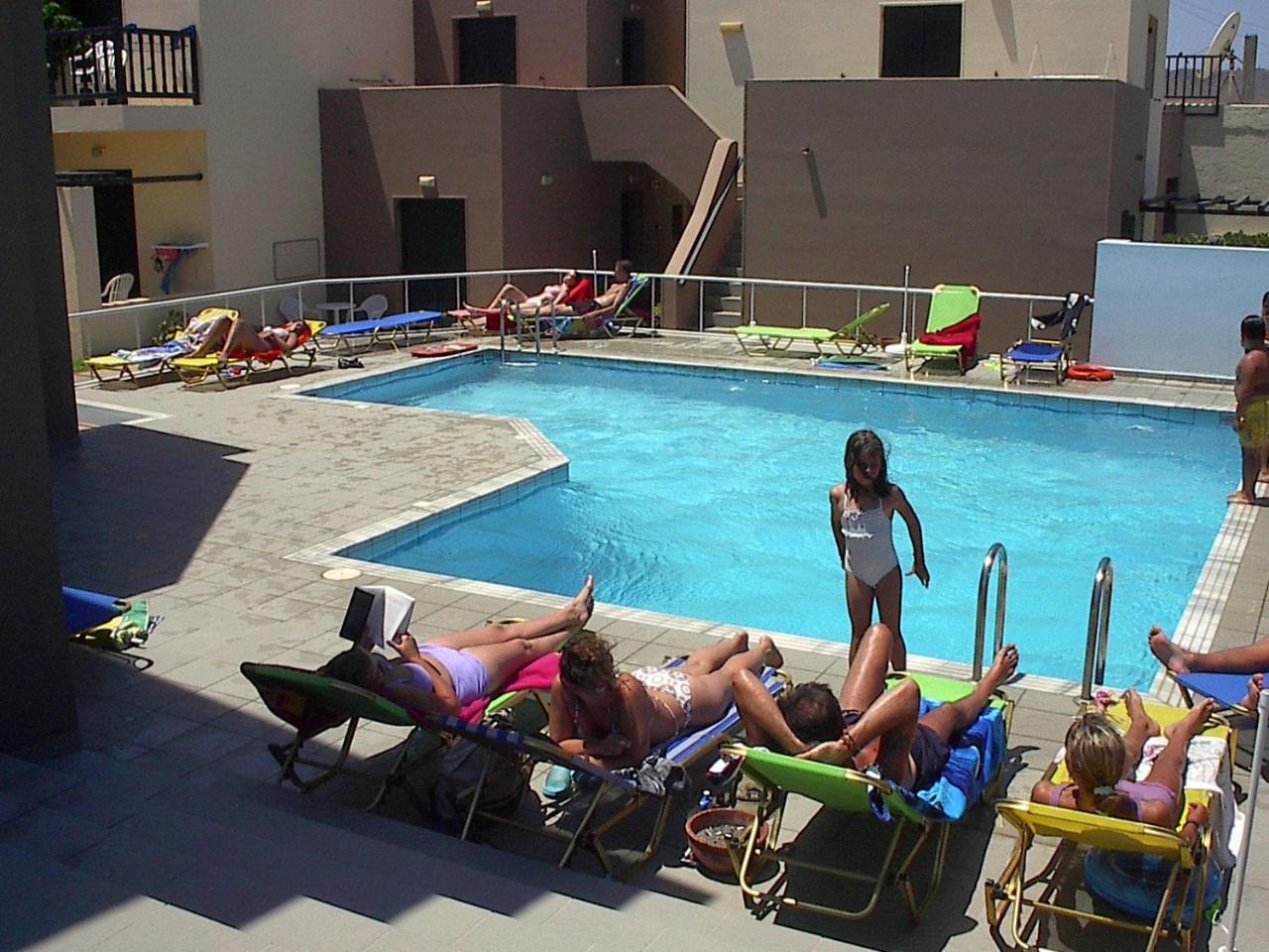 Pelamare Apartment Kokkini Hani Екстериор снимка